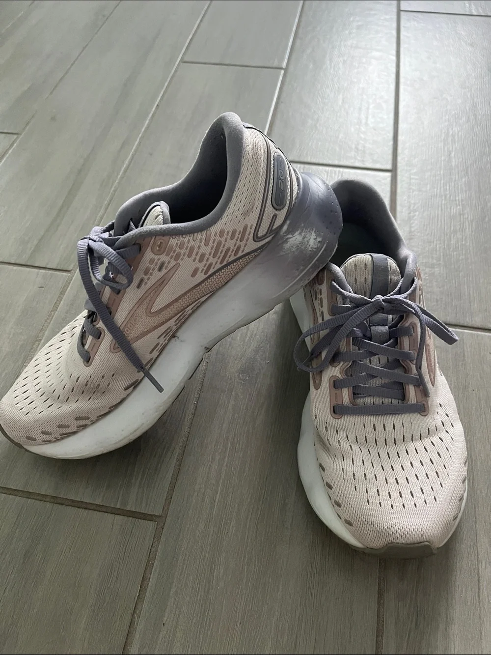 Brooks lightweight women